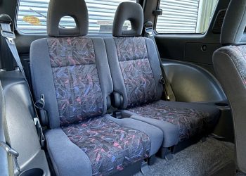 1999 Toyota RAV4 GX-interior17