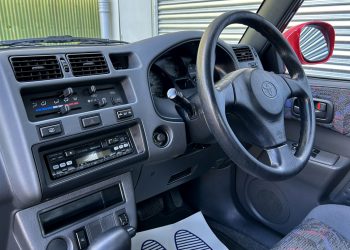 1999 Toyota RAV4 GX-interior4