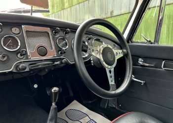 1959 MGA Twin Cam-interior1