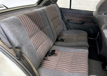 1989Peugeot205GT-interior10