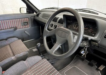 1989Peugeot205GT-interior14