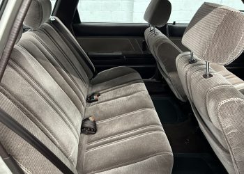 1986 Toyota Carina-interior3