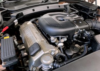 2000 BMW Z3-engine3