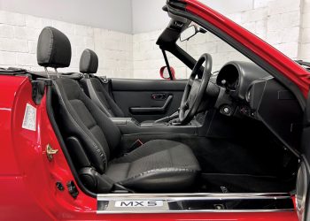 1997 Mazda MX5-interior2