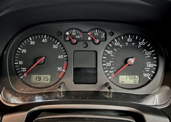 2001 VW Golf-interior8