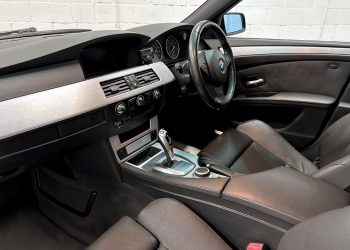 2008 BMW520d-interior12