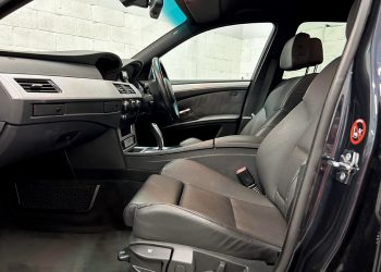 2008 BMW520d-interior14