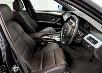 2008 BMW520d-interior2
