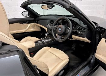 2013 BMW Z$ Sport-interior5