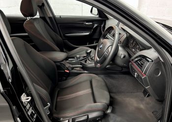 2015-BMW-118i-interior4