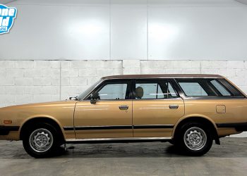 1982 MAZDA 929-body2