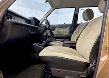 1982 MAZDA 929-interior1