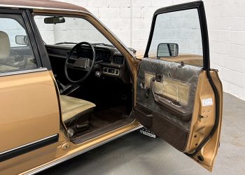 1982 MAZDA 929-interior4