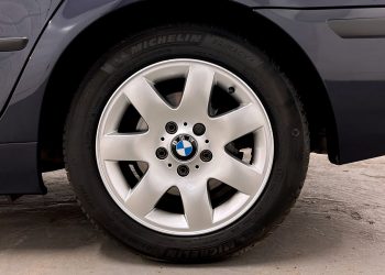 BMW325_wheel1