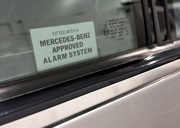 MercedesS320_detail12