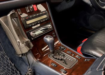 MercedesS320_interior18