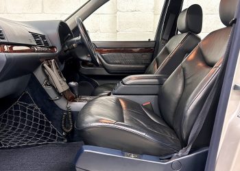MercedesS320_interior2