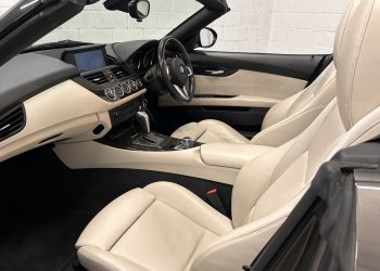 2009 BMW Z4_interior9