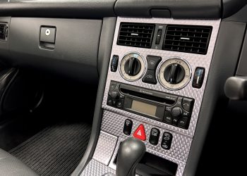 2003MercedesSLK200_interior8