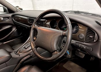 JaguarXJR_interior