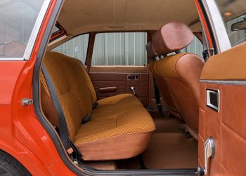 Chrysler_Apline_interior11