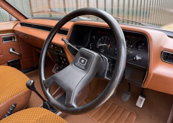 Chrysler_Apline_interior2
