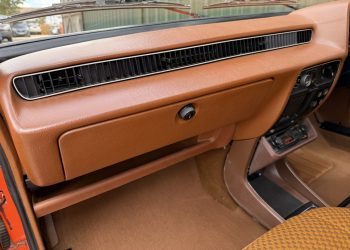 Chrysler_Apline_interior_detail6