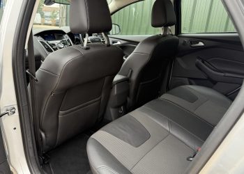 Ford_Focus_interior10 Ford_Focus_interior10