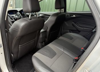 Ford_Focus_interior15 Ford_Focus_interior15