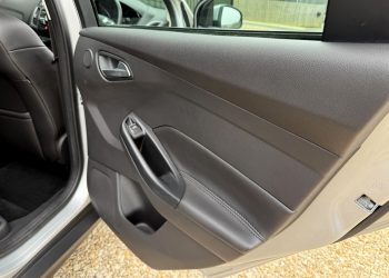 Ford_Focus_interior_Detail4 Ford_Focus_interior_Detail4