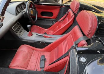 Ginetta_G33_interior3