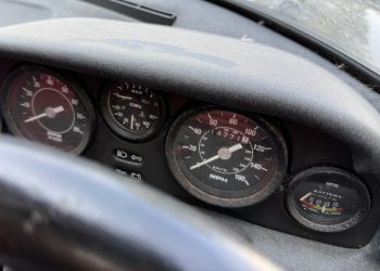 Ginetta_G33_interior5