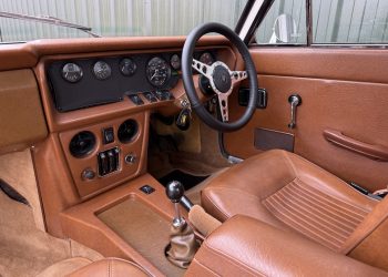 Reliant_Scimitar_Interior1