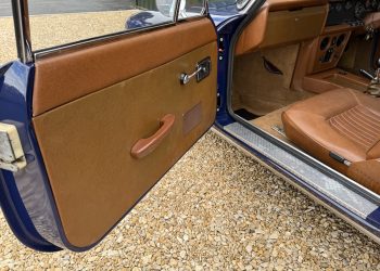 Reliant_Scimitar_Interior15