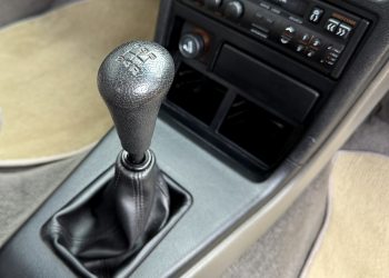 Rover216Gti_interiorDetail2