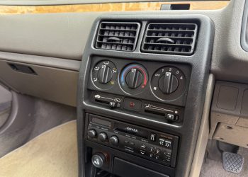 Rover216Gti_interiorDetail3