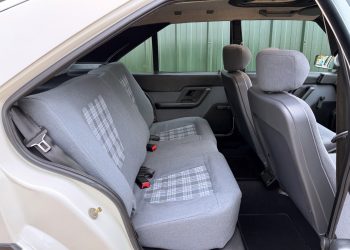 1990CitroenBXStTropez_interior13