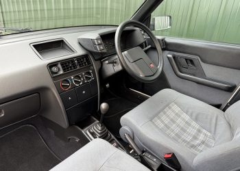 1990CitroenBXStTropez_interior2