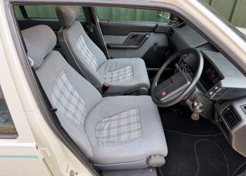 1990CitroenBXStTropez_interior4