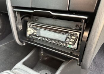 1990CitroenBXStTropez_interiorDetail2