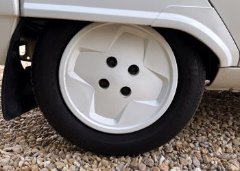 1990CitroenBXStTropez_wheel3