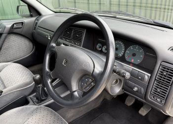 2000CitroenXantia_interior3