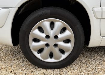 2000CitroenXantia_wheel2