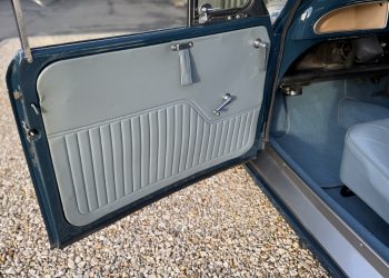 1965MorrisMinor_interior11