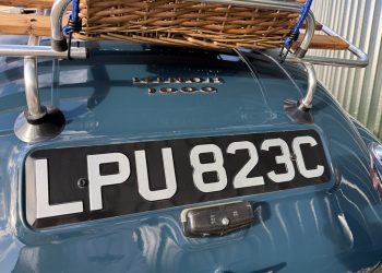 1965MorrisMinor_interior17