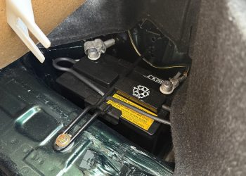 1998MazdaMX5_boot3 1998MazdaMX5_boot3