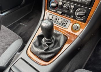 1998MazdaMX5_interior_detail3 1998MazdaMX5_interior_detail3