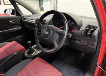 2004 Ayudi A2 Storm interior1