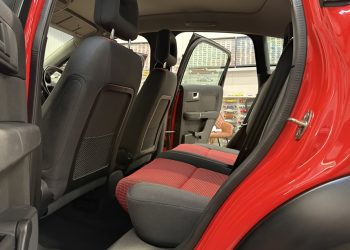 2004 Ayudi A2 Storm interior10