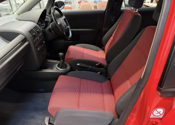 2004 Ayudi A2 Storm interior8